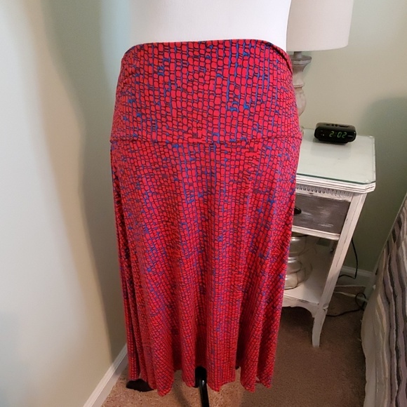 Gorgeous LuLaRoe Azure Flowy skirt - Picture 3 of 6